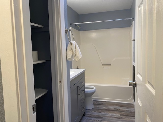 Building Photo - 406 N Shady Grove Pl