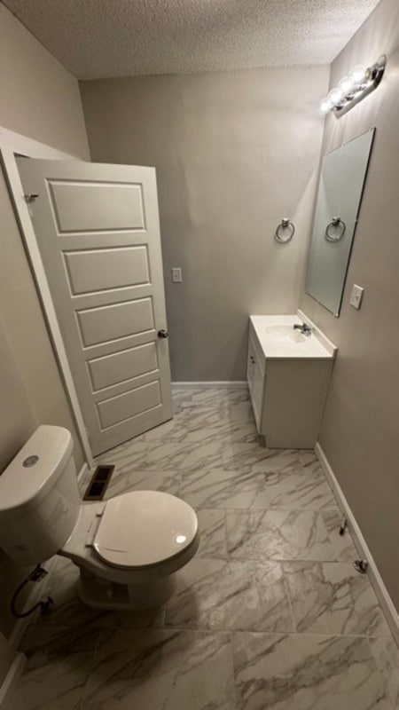 Building Photo - 1418 Snowden Ave