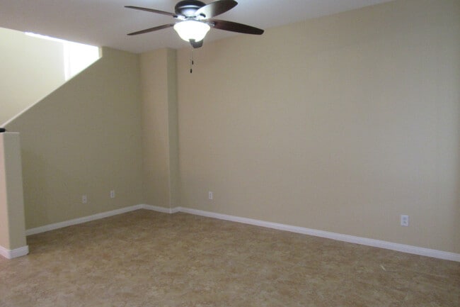 Building Photo - COMING SOON-BEAUTIFUL 2 STORY HOME LOCATED IN HENDERSON WITH STRIP AND MOUNTAIN VIEWS!