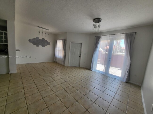 Building Photo - 11438 NW 62nd Terrace