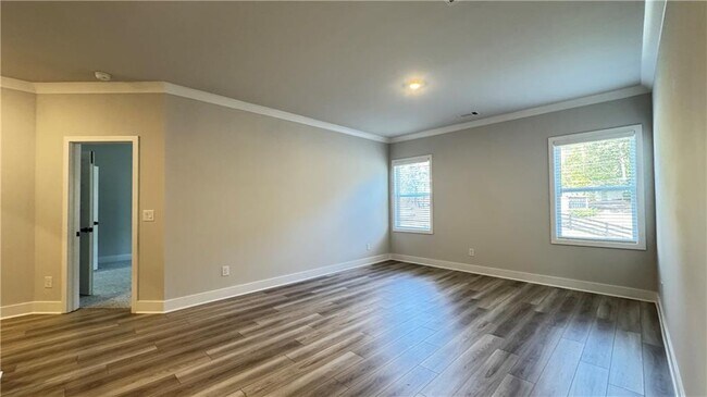 Building Photo - 5343 Milford Dr