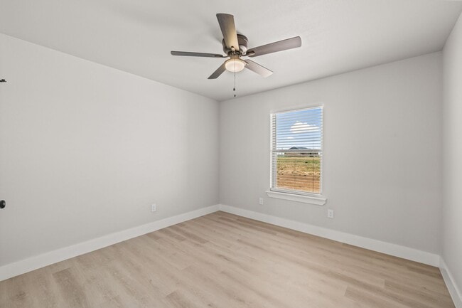 Building Photo - 10517 East C R 7400