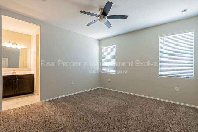 Building Photo - 3032 N 310th Ln