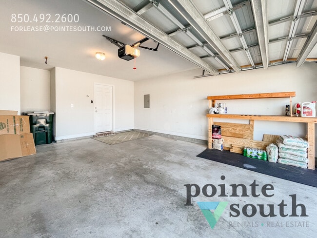 Building Photo - 12268 Pinfish Rd