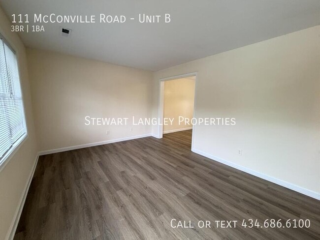 Building Photo - 111 McConville Rd