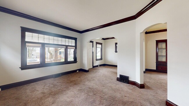 Building Photo - 3590 W 47th St