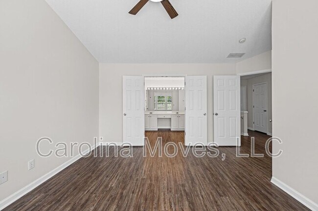 Building Photo - 106 Waterford Park Dr