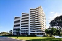 Building Photo - 5950 Pelican Bay Plaza S