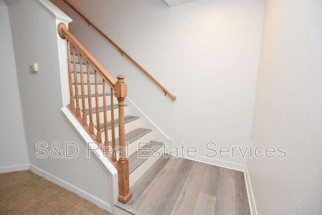 Building Photo - 5365 River Rock Rd