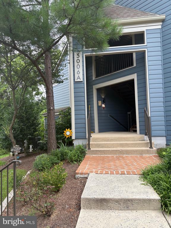 Building Photo - 5006 Dorsey Hall Dr