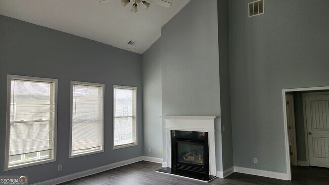 Building Photo - 1801 Orange Grove Pl