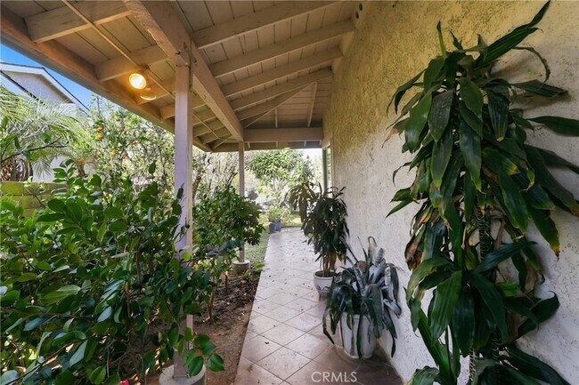 Building Photo - 2142 Iron Club Dr