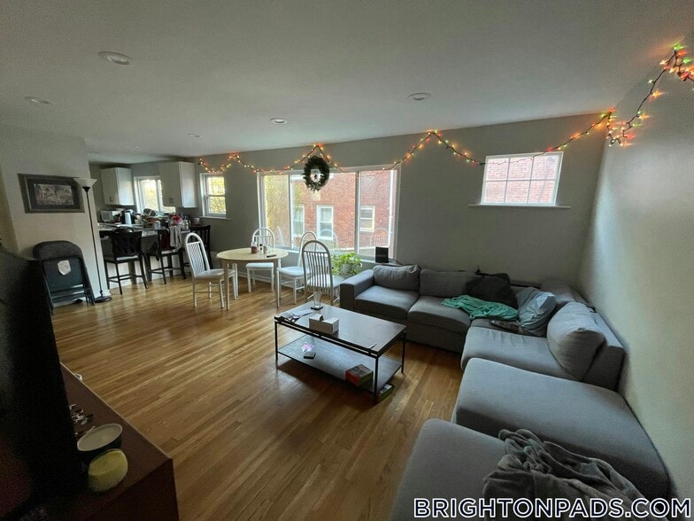 Building Photo - 234 Corey Rd