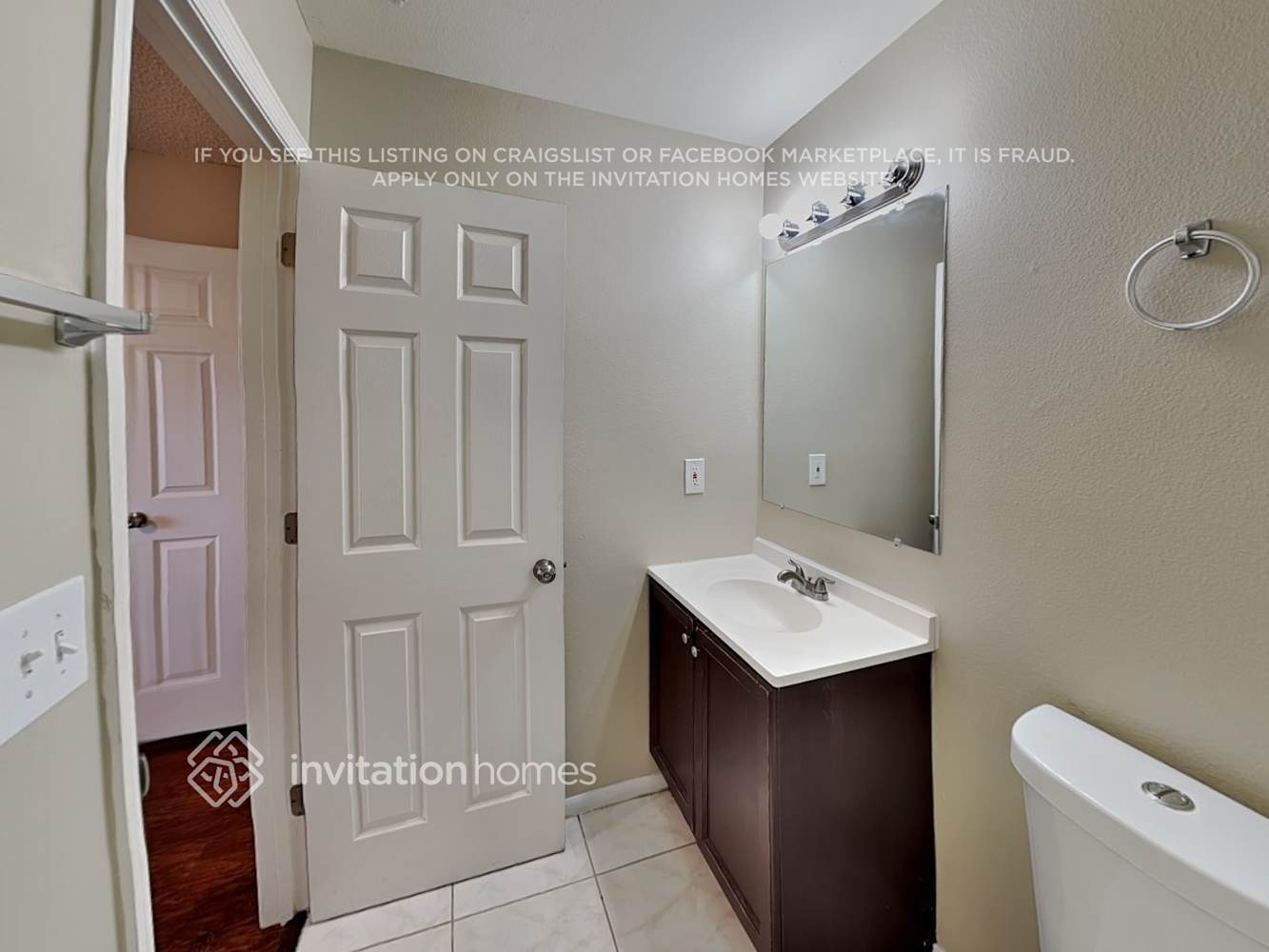 Building Photo - 11515 Paperwood Pl