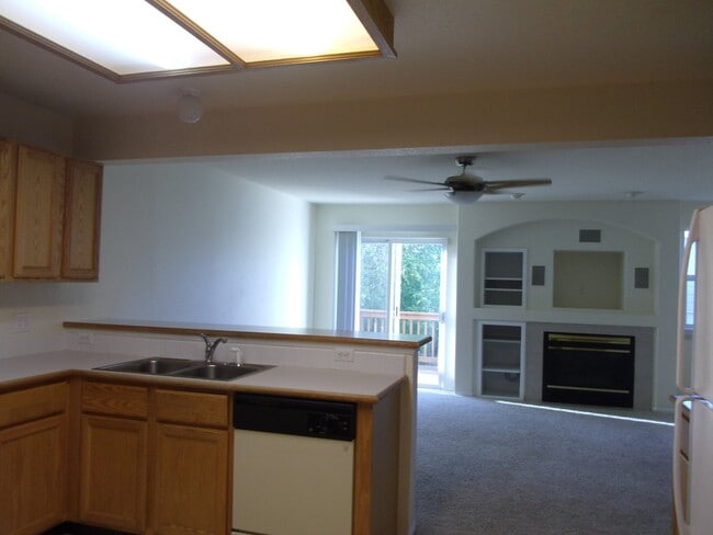 Building Photo - Highlands Ranch 2-Story (22AS)