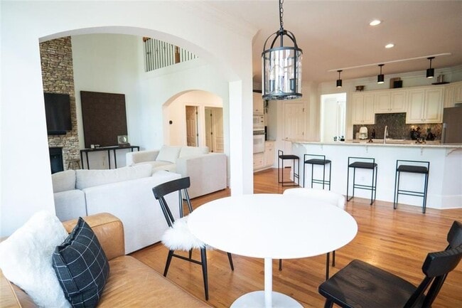 Building Photo - 3239 Mill Chase Cir SE