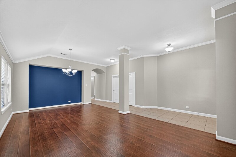 Building Photo - 15241099 A