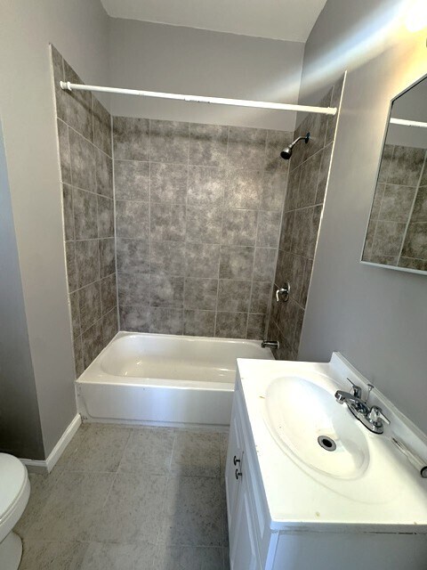 Building Photo - 2101 Chelsea Terrace