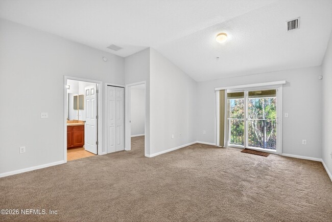 Building Photo - 8188 Cabin Lake Cir