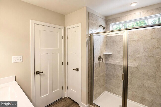 Building Photo - 340 Paca Gardens Ln