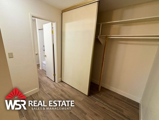 Building Photo - Charming upgraded condo in Upland!