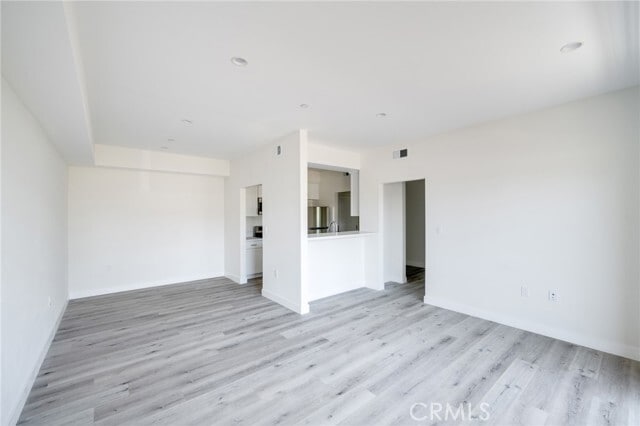 Building Photo - 14526 Hartland St