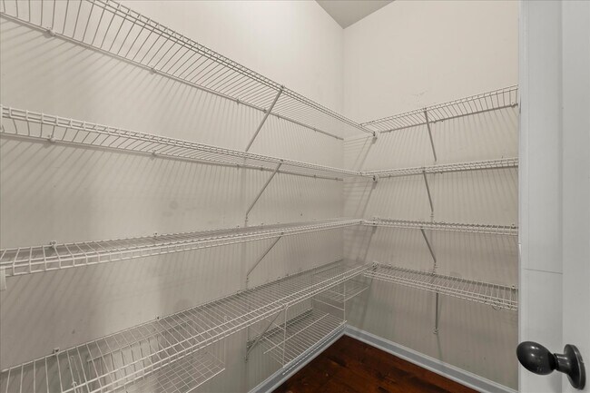 Building Photo - 542 Oconee Cir