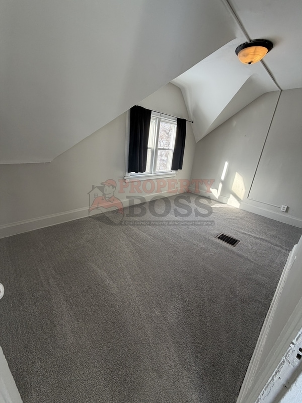 Building Photo - 336 Polk St