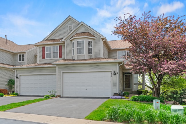 Building Photo - 259 Grand Ridge Rd