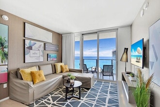 Building Photo - 4010 S Ocean Dr