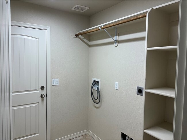 Building Photo - 2991 E Estrella Vis