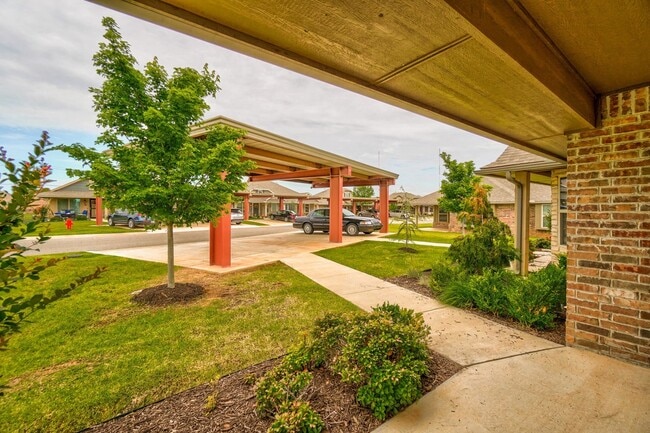 Building Photo - 5700 Goldfinger Rd