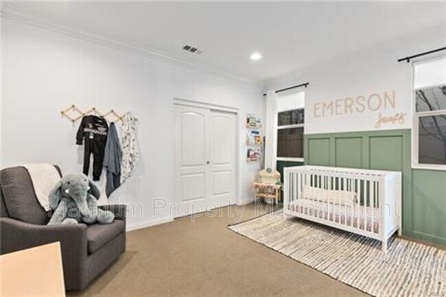 Building Photo - 31650 Sweetwater Cir