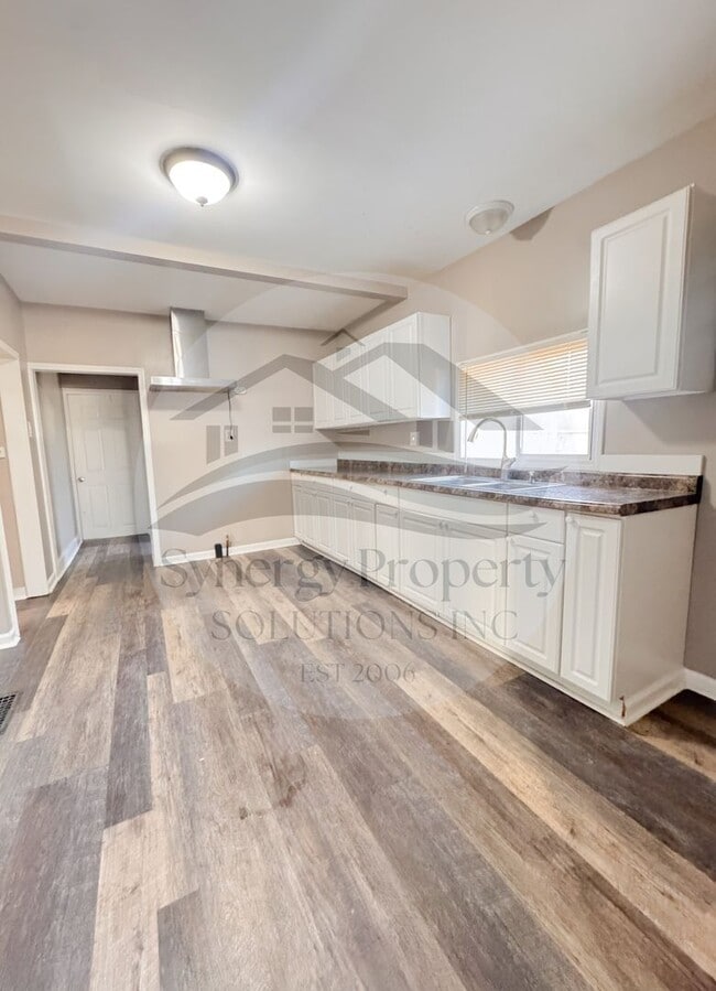 Building Photo - Available Now