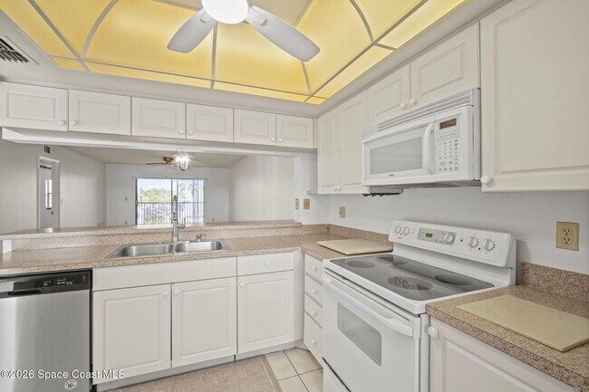 Building Photo - 3165 N Atlantic Ave