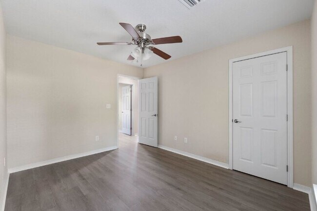 Building Photo - 1137 Finck Rd