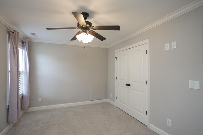 Building Photo - 7002 Brindle Ridge Way
