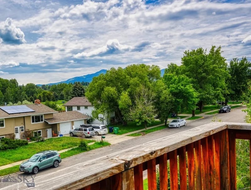 Building Photo - 1805 S Rouse Ave