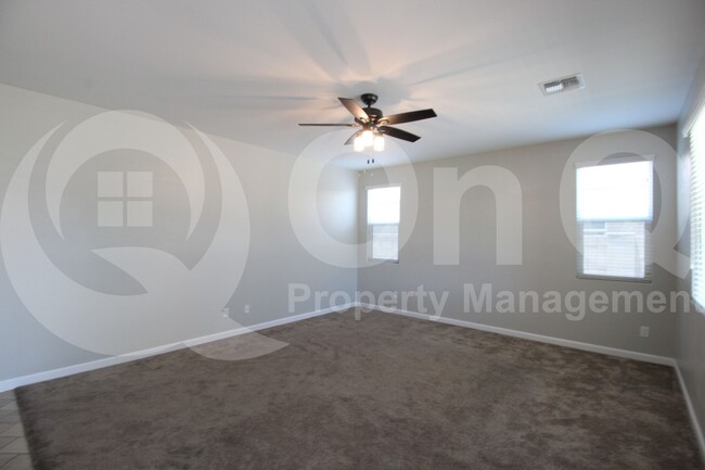 Building Photo - 24758 W Huntington Dr