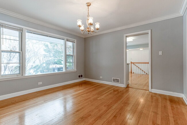 Building Photo - 996 Castlegate Ct