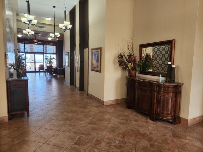 Building Photo - 2 bedroom furnished condo in Oceans Seven ...