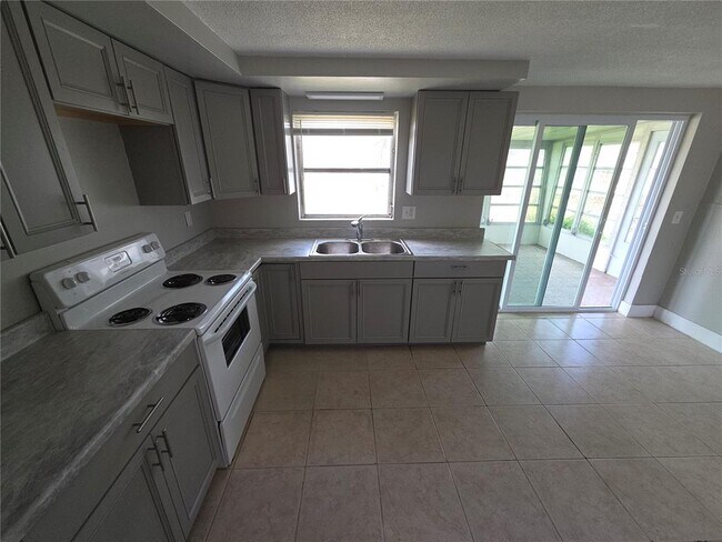 Building Photo - 4616 Irene Loop