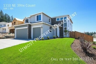 Building Photo - 1310 NE 39th Ct
