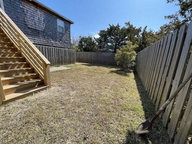 Building Photo - 39190 W Sunfish Ct