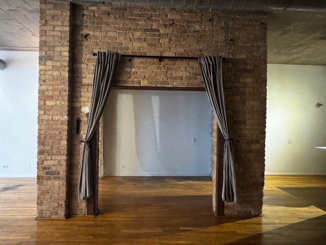 Building Photo - 110 N Peoria St