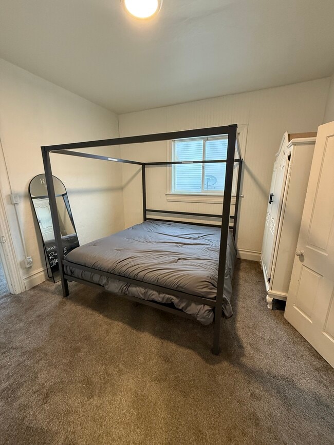 Building Photo - 478 S 100 E