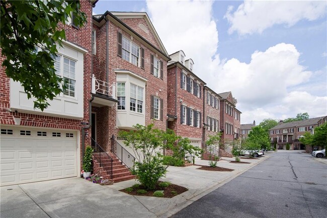 Building Photo - 145 Rose Garden Ln