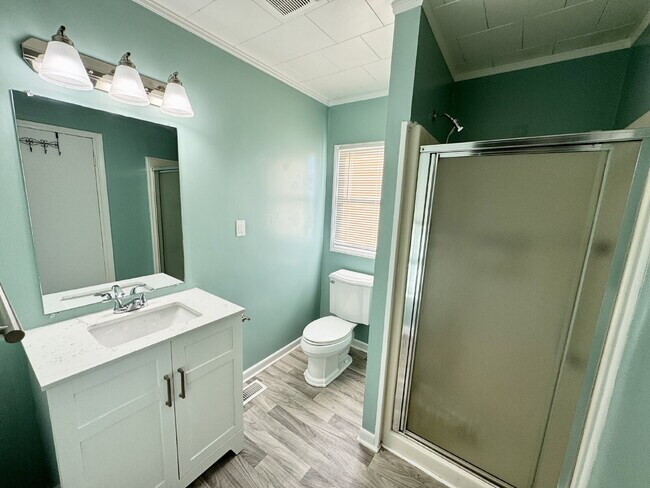 Building Photo - Reduced - Charming 3-Bed, 2-Bath Home in Westminster With Fenced Back Yard - Monthly rate just Re...