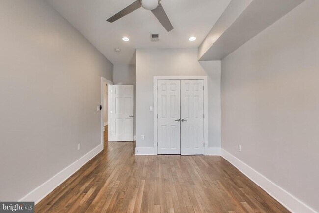 Building Photo - 1220 19th St NE