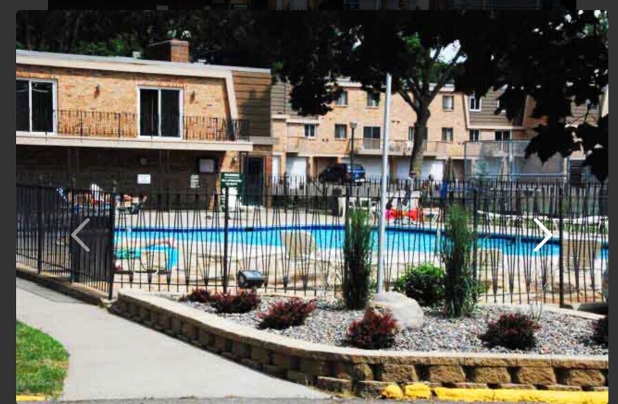 Saltwater pool - 7412 W 22nd St